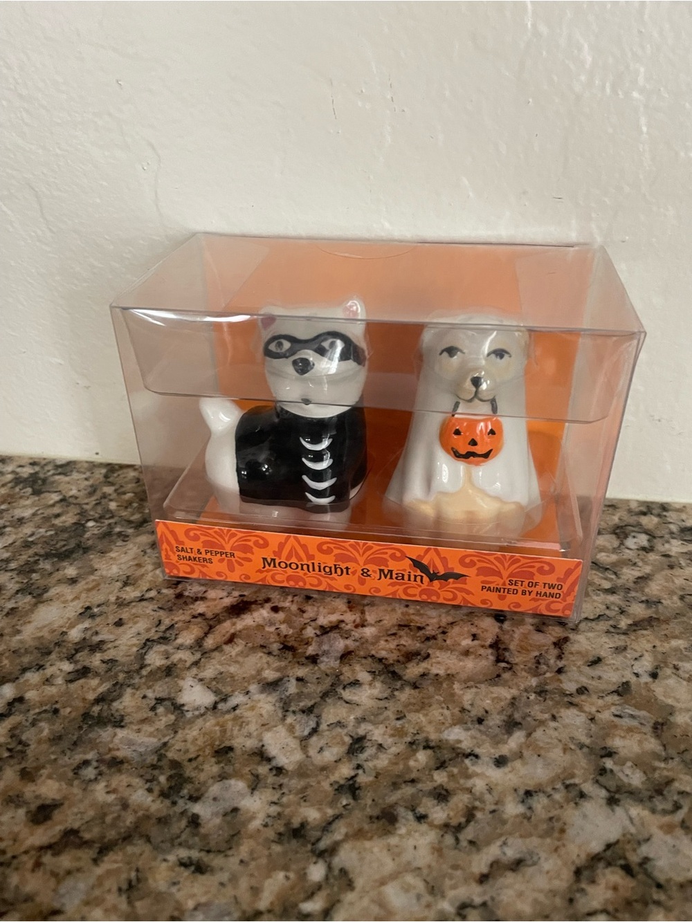 Moonlight & Main Halloween Cat Salt and Pepper Shakers - White, Black, Orange